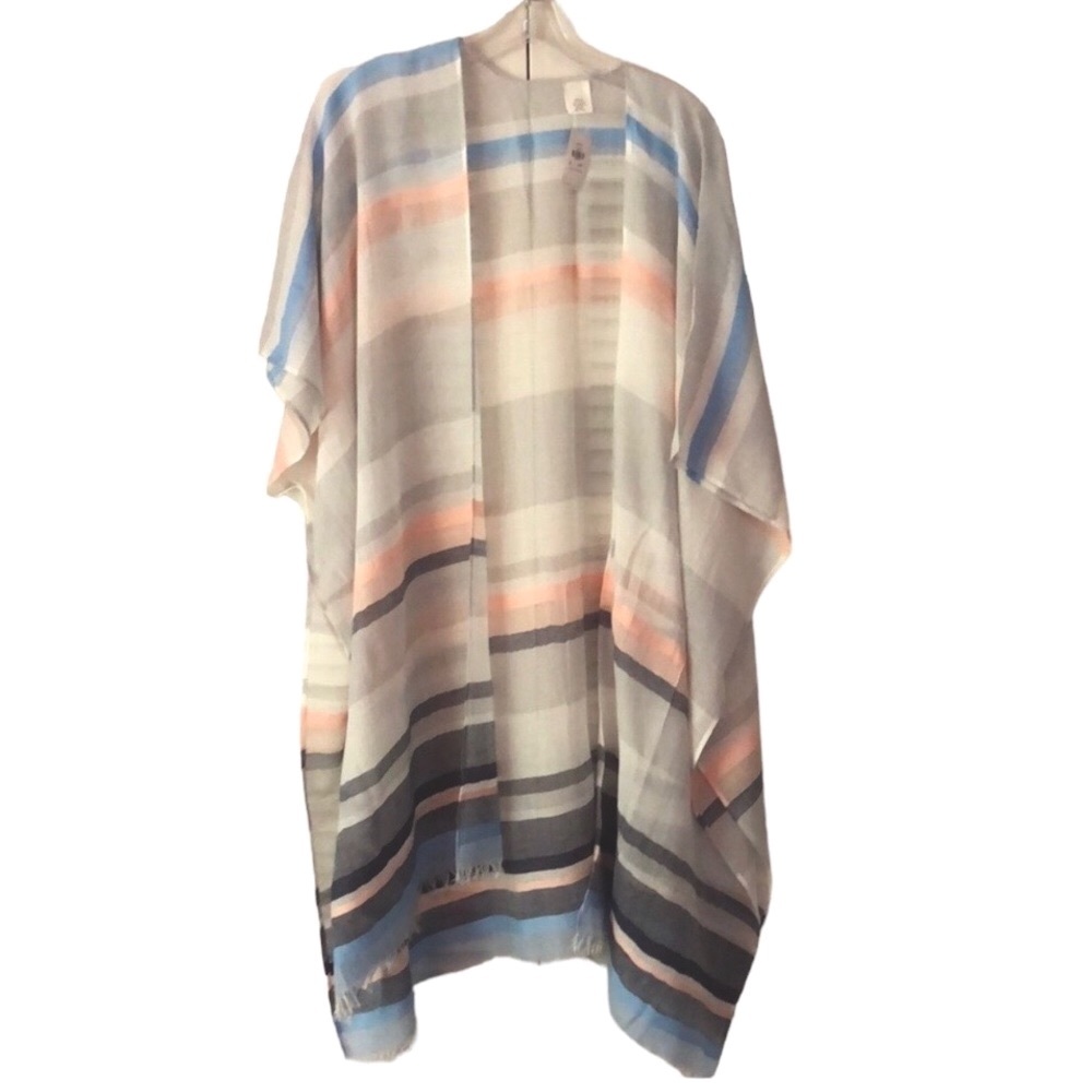 Francesca’s NWT Whisper Weight Summer Swim Cover-Up
